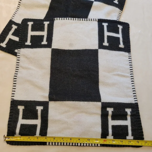 H-ermes Inspired Pillow Case Wool Blend - Picture 8 of 8